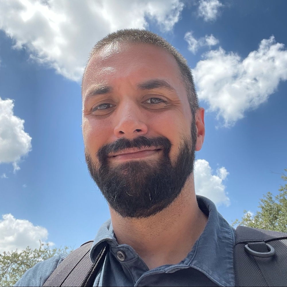 Meet your Posher, Neal